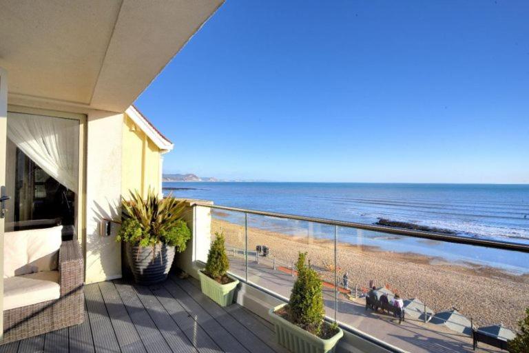 Largigi Offering Two Amazing Panoramic Sea Front Apartments Lyme Regis Exterior foto